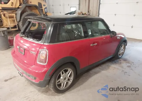 2008 Mini Cooper S из США, поврежденный, VIN WMWMF73568TT89766